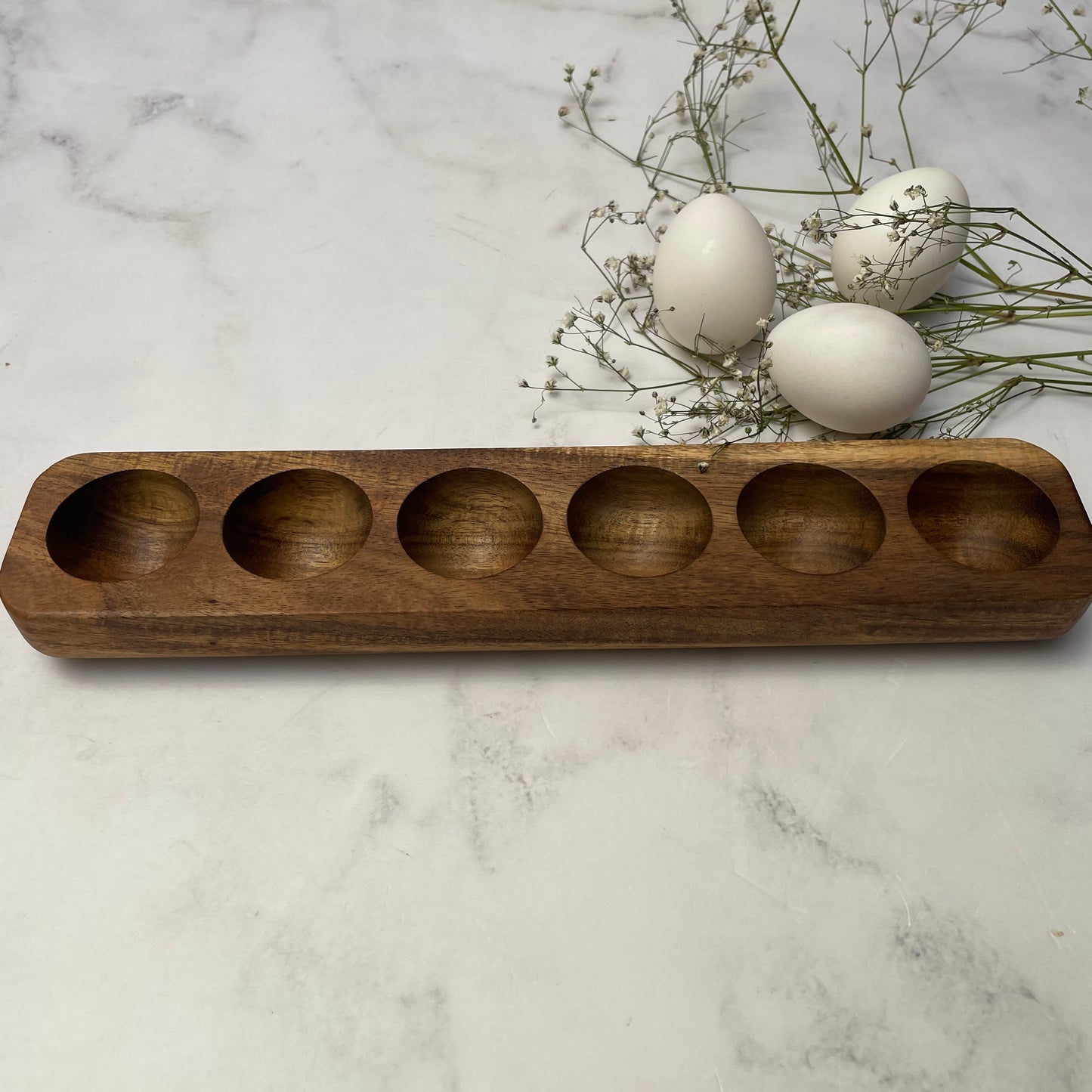 BASE DE MADERA PARA 6 HUEVOS