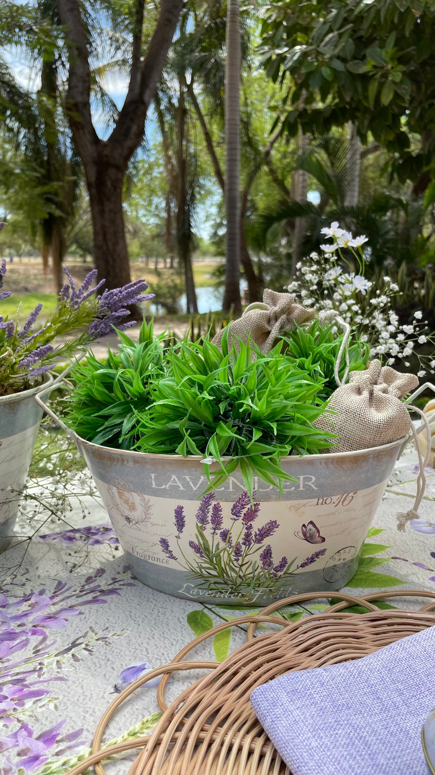 “TRÍO EASTER LAVANDA” CENTRO DE MESA