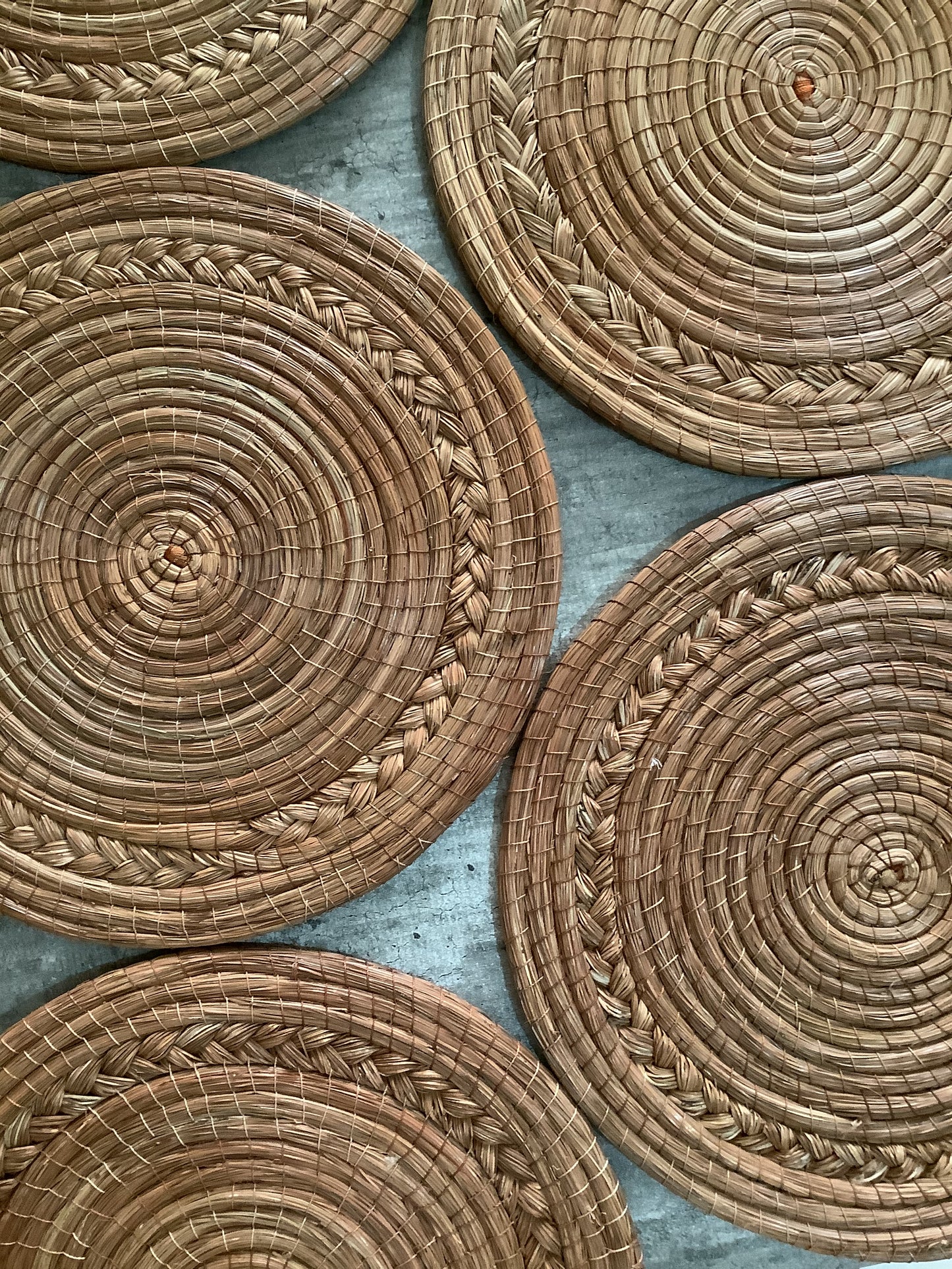 PLATOS BASE DE PINO (4 PZ)