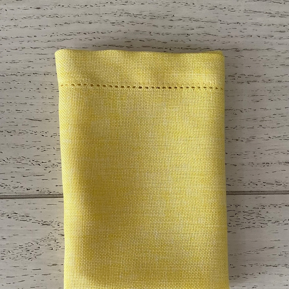 SERVILLETA LINO VINTAGE DESHILADO AMARILLO LIMA (4 PZ)