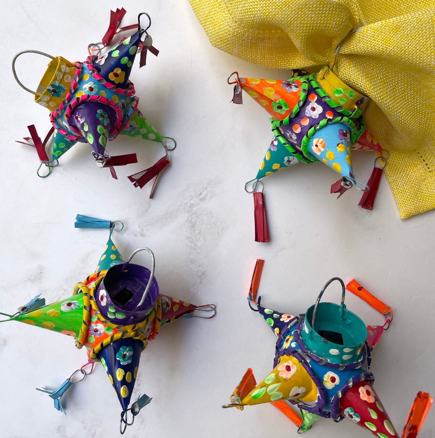 SET 4 PIÑATAS CHICAS