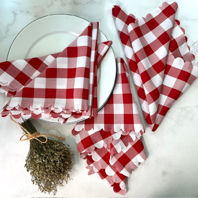 SERVILLETA COQUETTE ROJA  (4PZ)