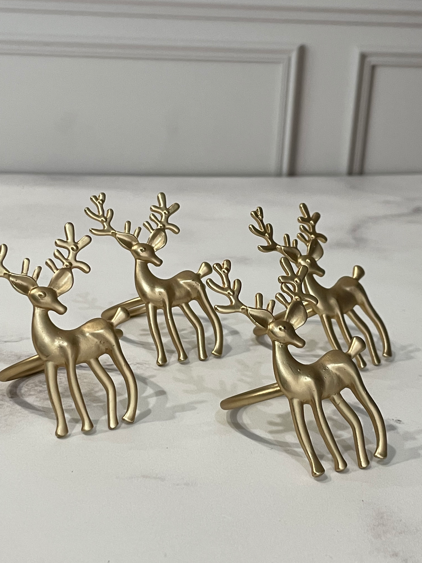 SERVILLETERO RENO ORO (4 PZ)