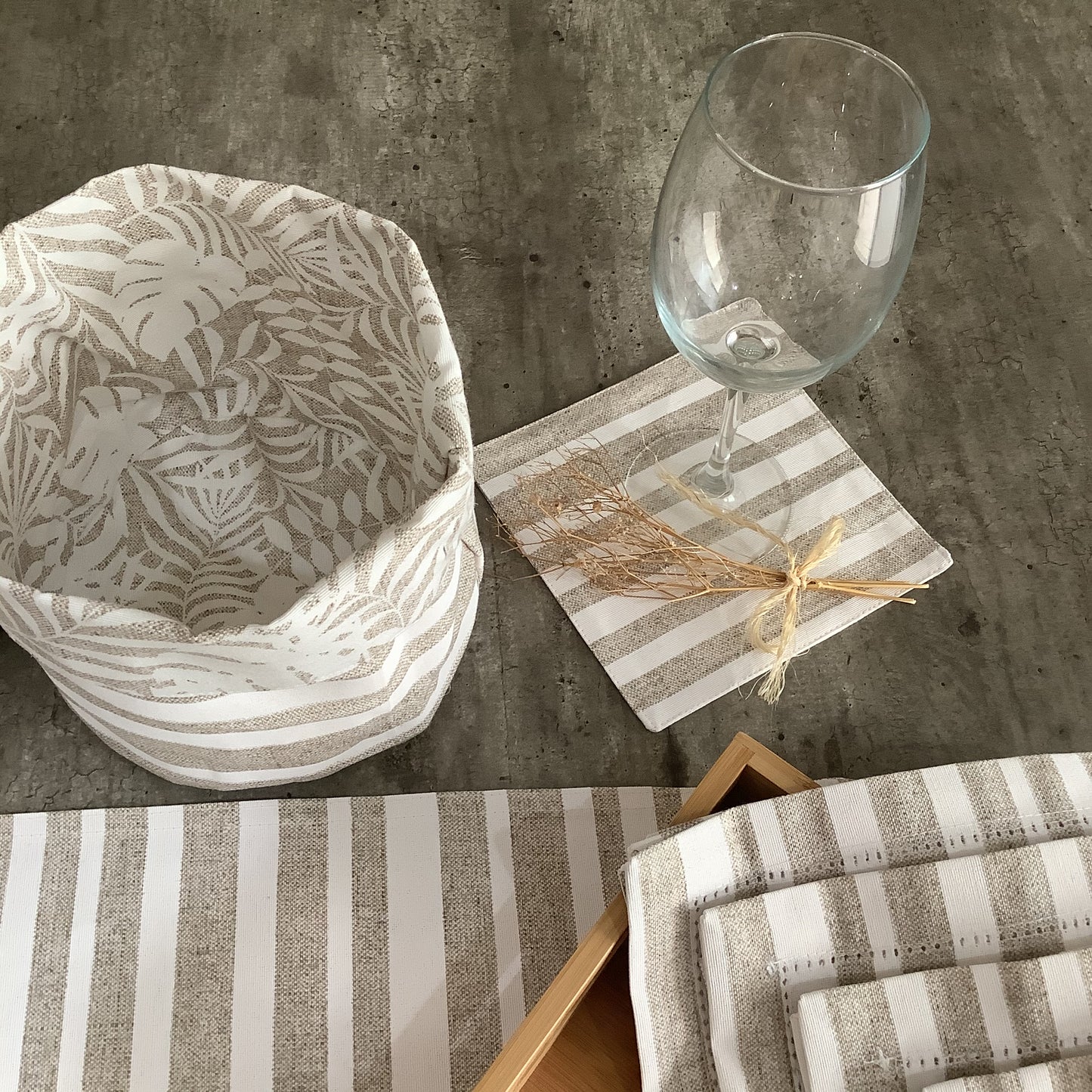 PORTAVASOS MAX LÍNEAS (4 PZ)