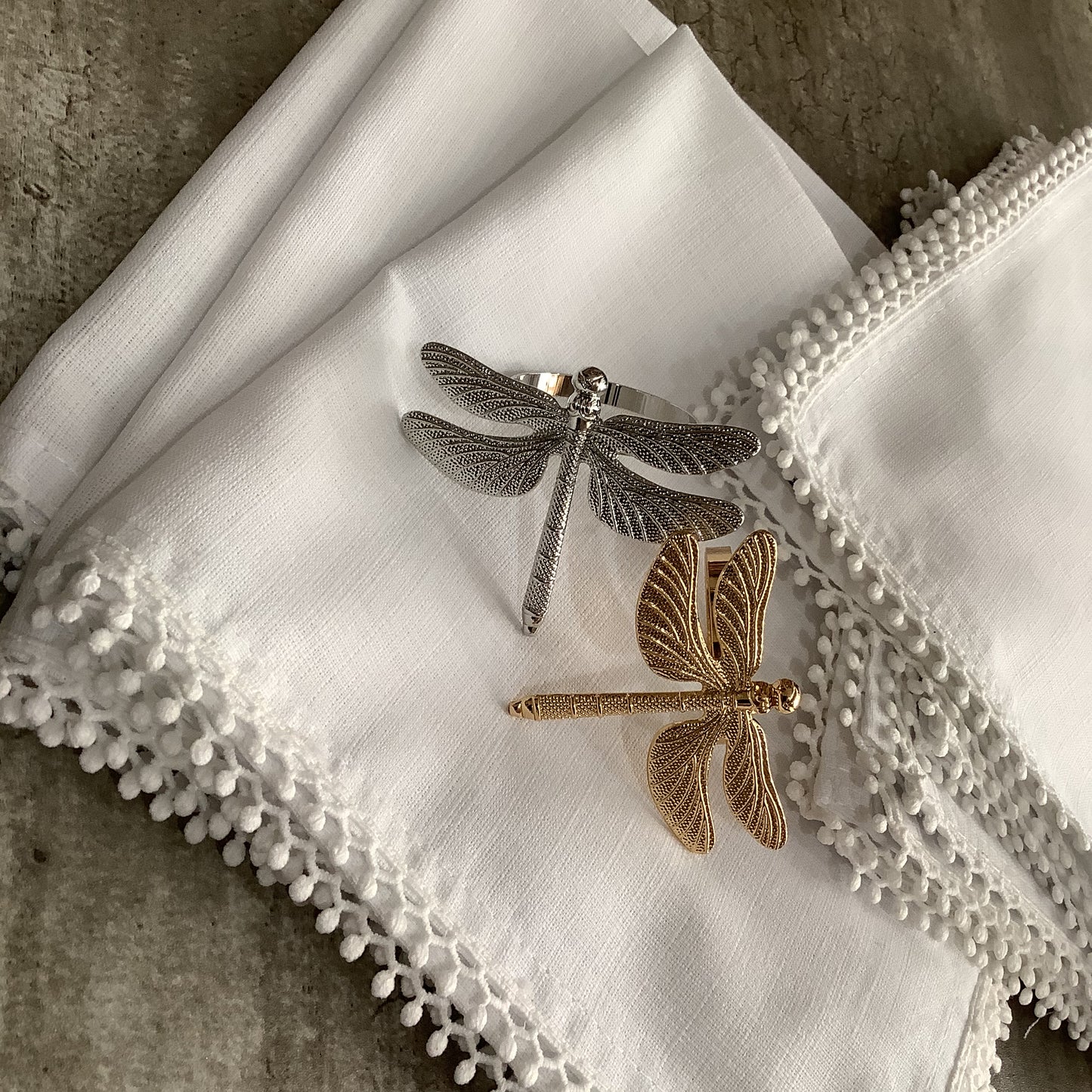 SERVILLETERO LIBÉLULAS (4 PZ) Oro/Plata