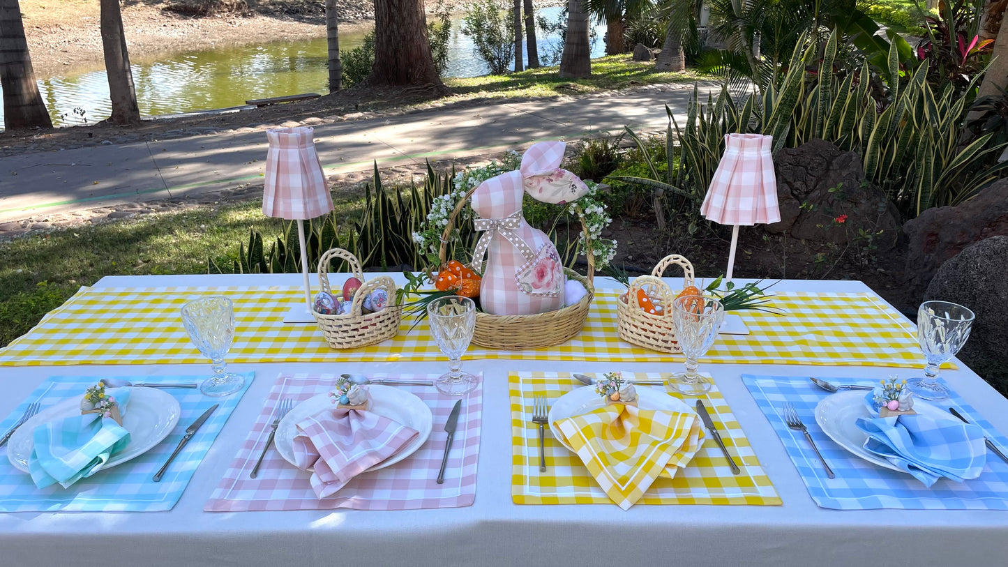 SERVILLETAS CUADROS PASCUA PASTEL