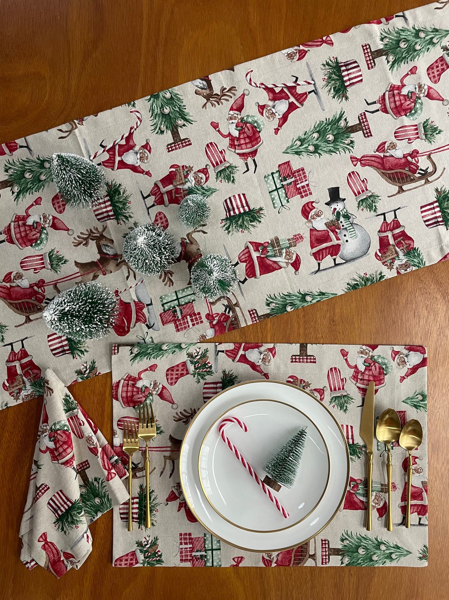 SERVILLETAS SANTA NAVIDAD ( 4 PZ )