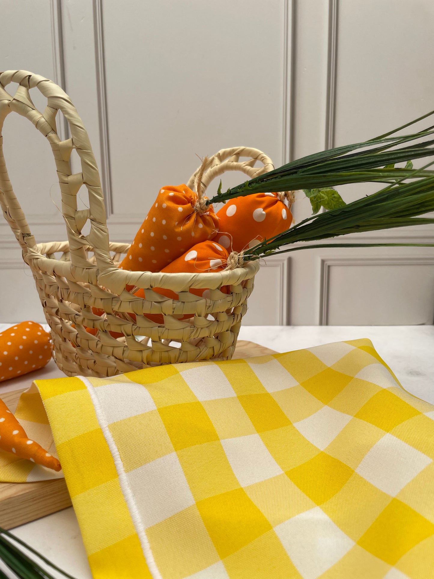 CANASTA CON ZANAHORIAS