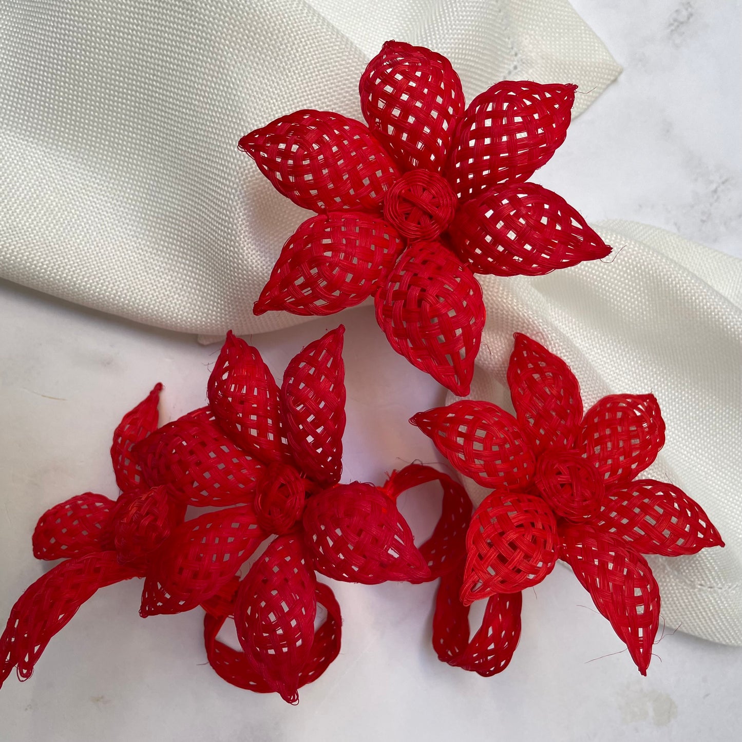 SERVILLETERO FLOR ROJA (4 PZ)