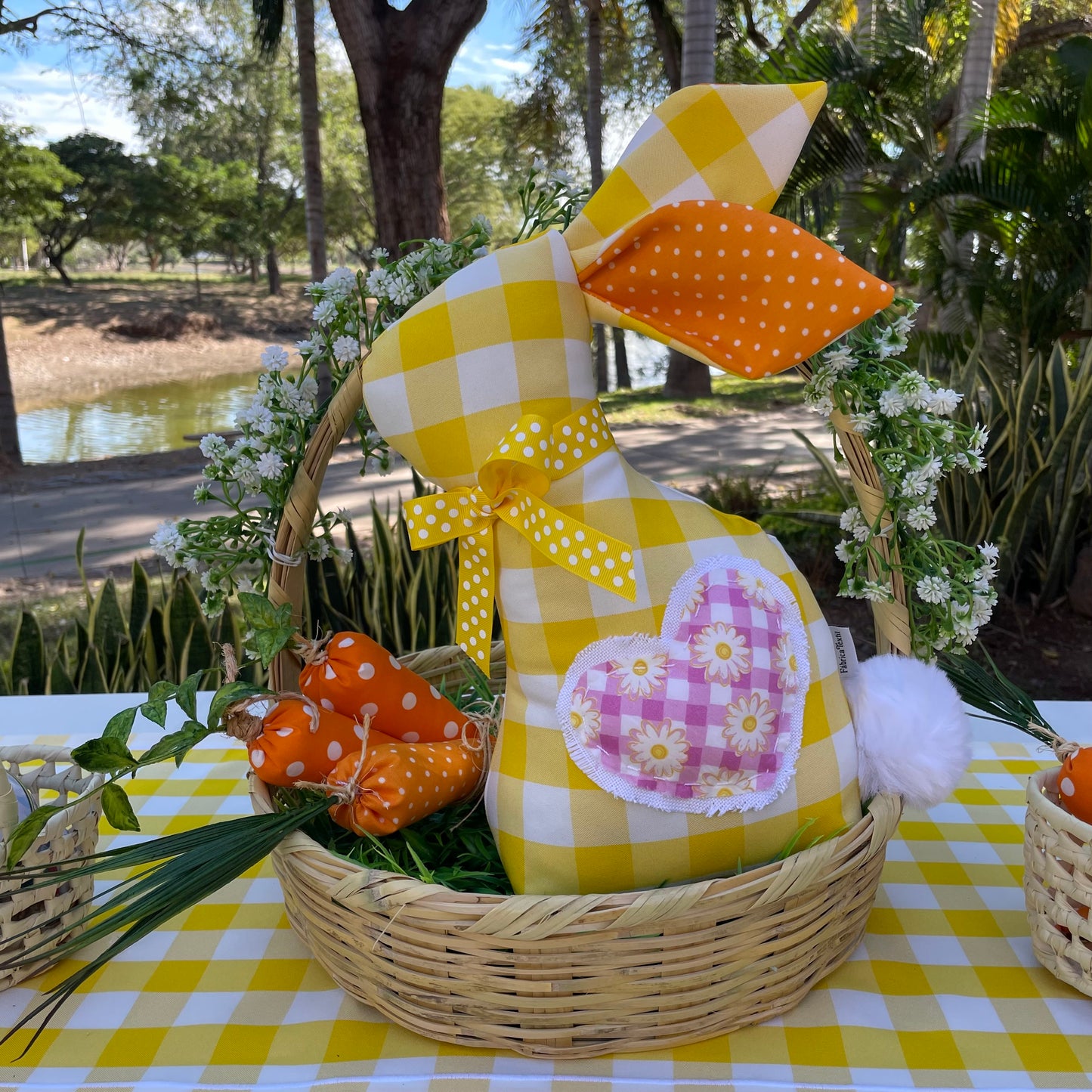 CENTRO DE MESA PASCUA #1